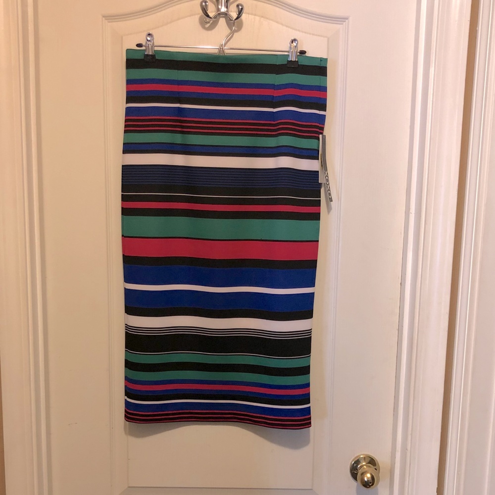 XOXO slim, high waist skirt